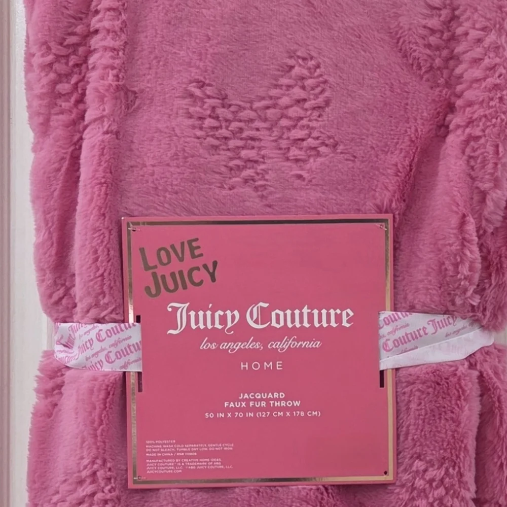Juicy Couture Home Barbie Pink Bow Jacquard Faux Fur Throw Blanket